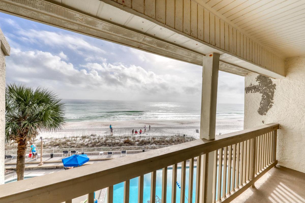 Popular attractions Area Nearby Property
